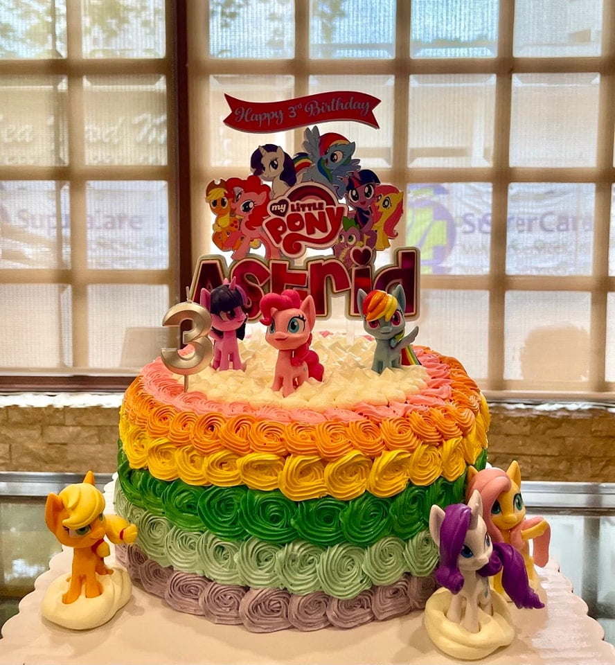 hizons rainbow cake